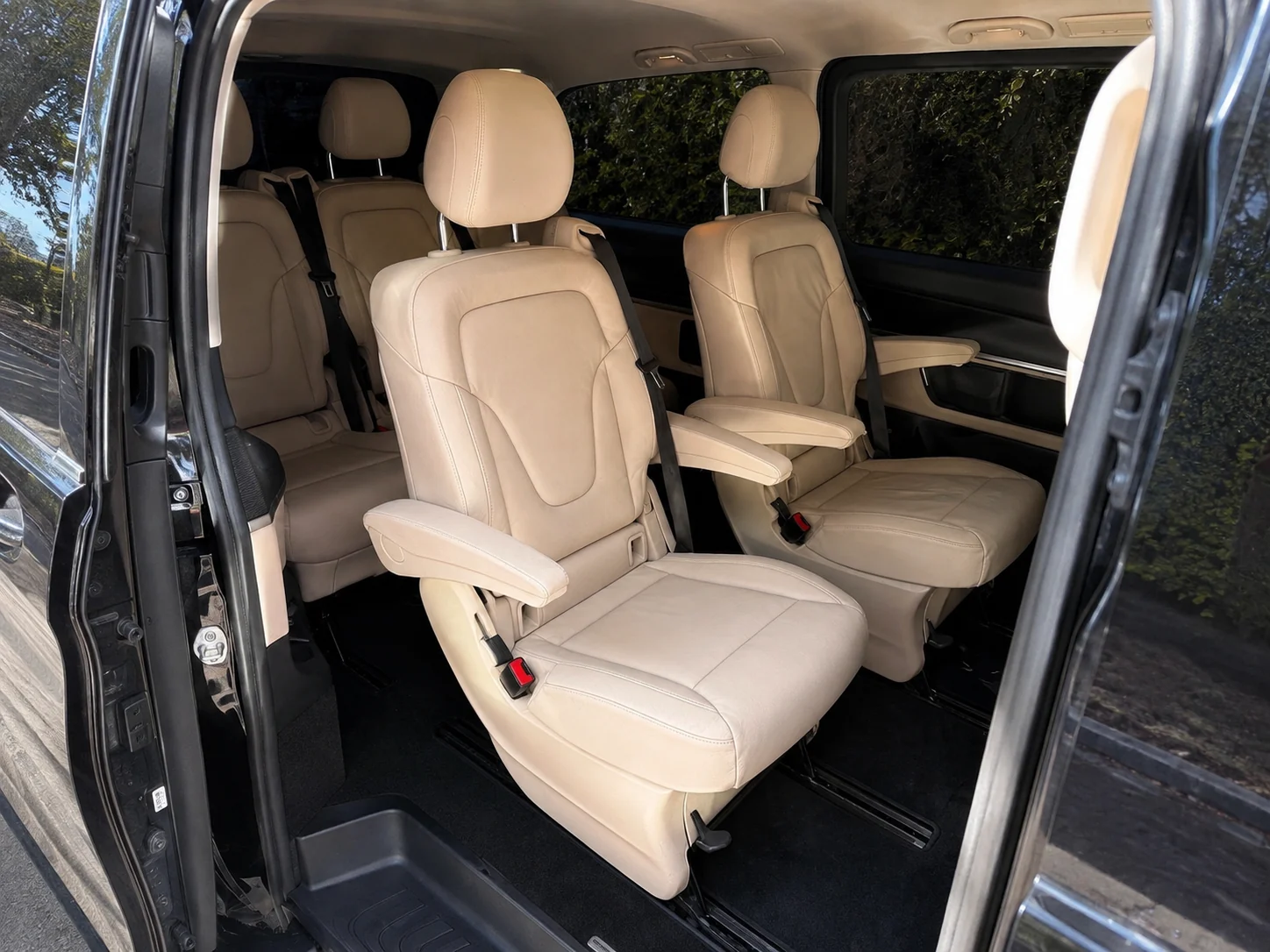 Комфортний салон Mercedes V-Class